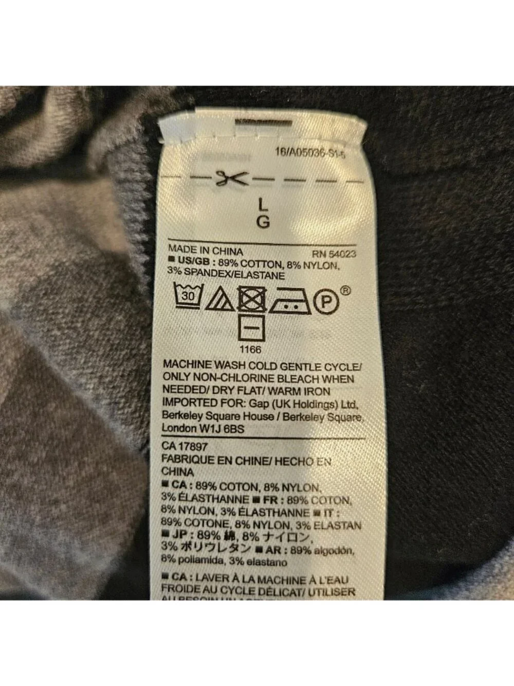Gap sweater Sweater Mens L Grey Black stretch striped Career Office warm beach